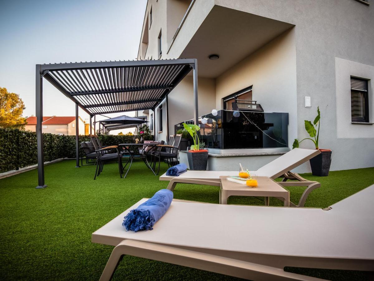 My Adriatic Place With Private Garden And Garage Sibenik Exterior photo